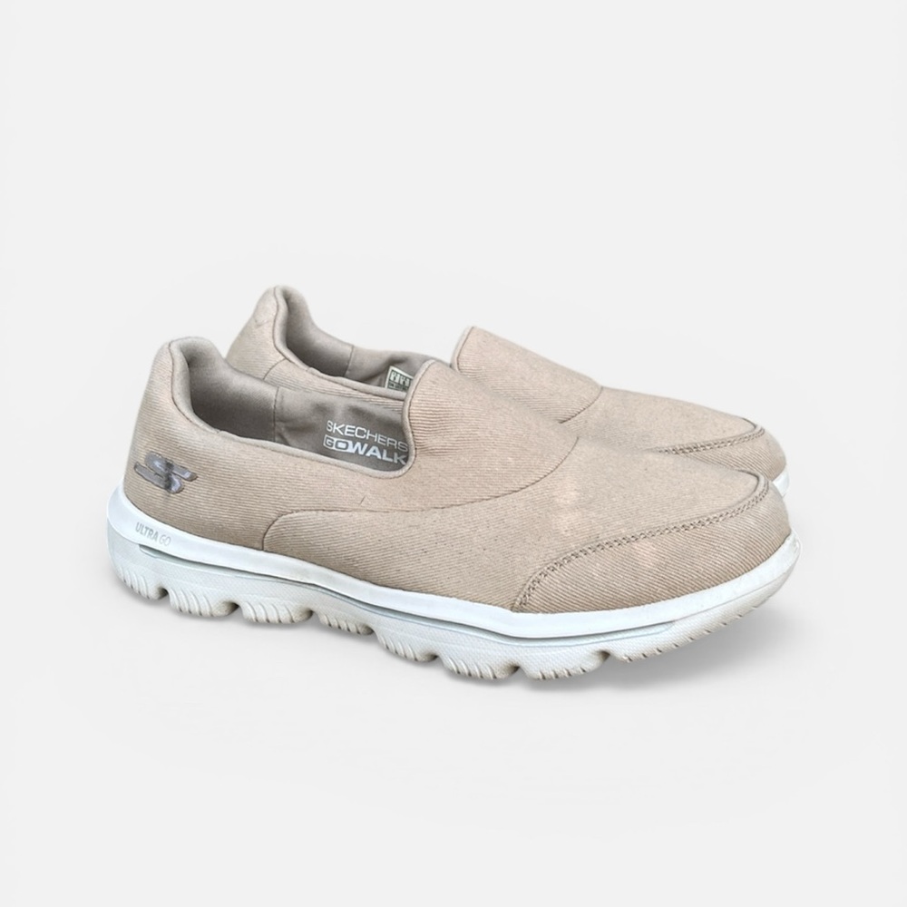Skechers GOwalk Evolution Ultra Sneaker in Khaki Women’s Size 9
